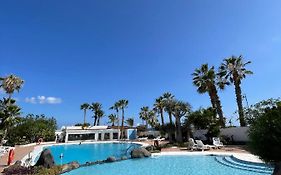Suite Poseidon Golf & Ocean View